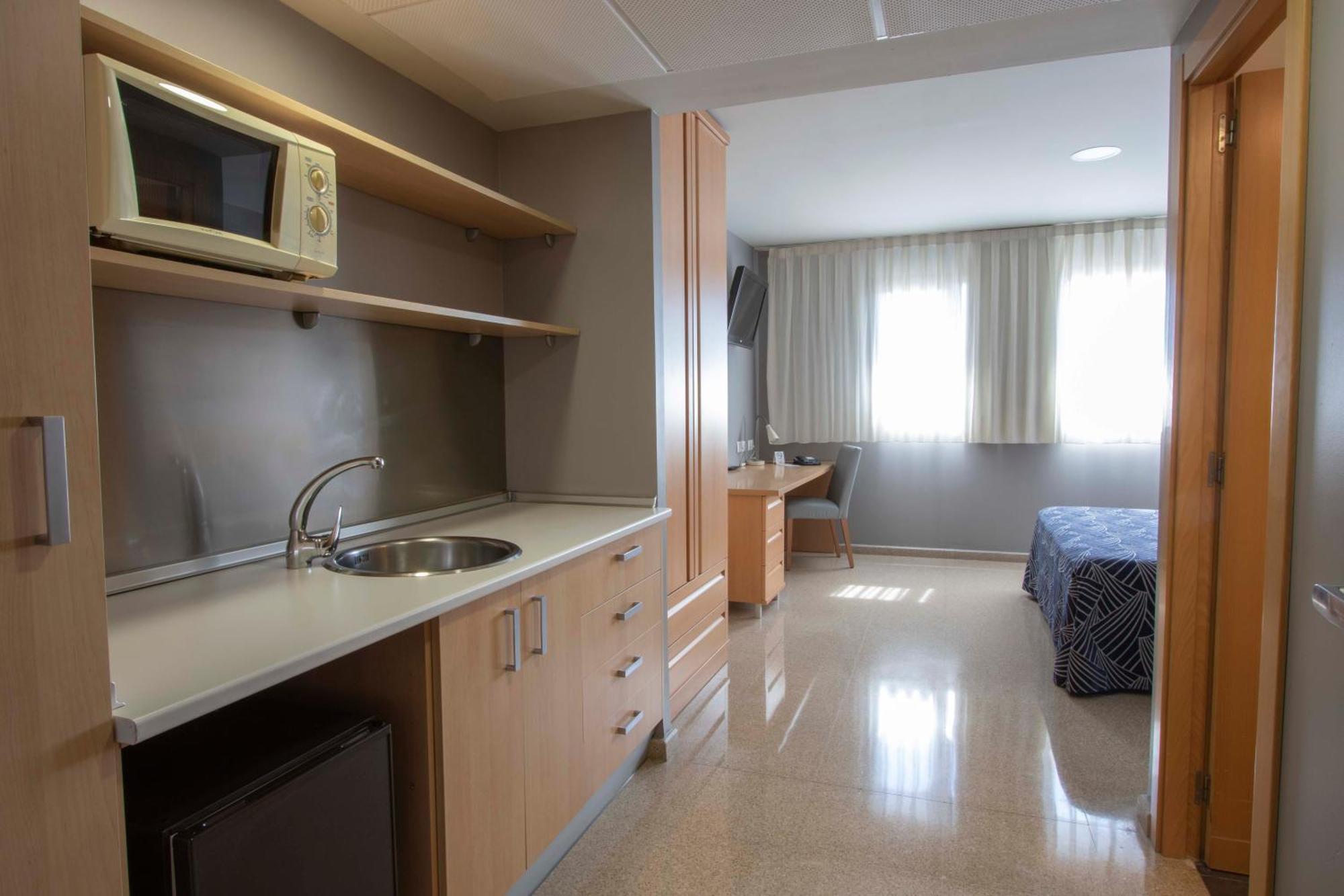 Villa Alojamiento Y Congresos - Villa Universitaria San Vicente Raspeig Zimmer foto